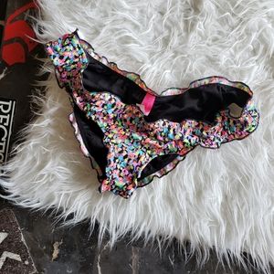 VS Runch Butt bikini bottom